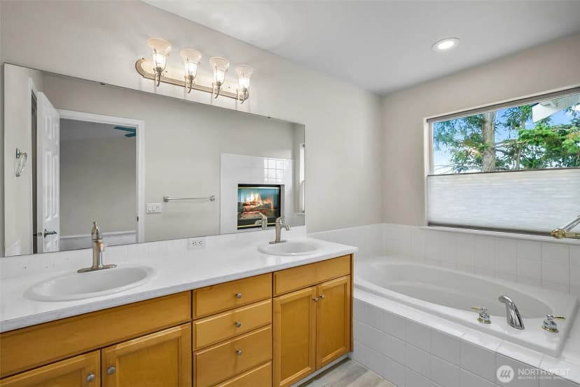 Property photo for 4133 156th Street Sw #13, Lynnwood photo 19