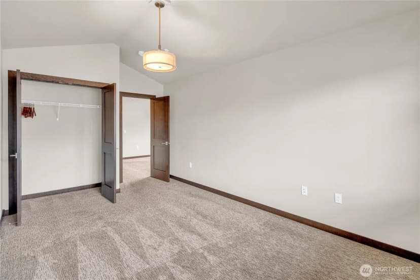 Property photo for 25212 138th Place Se, Kent photo 26