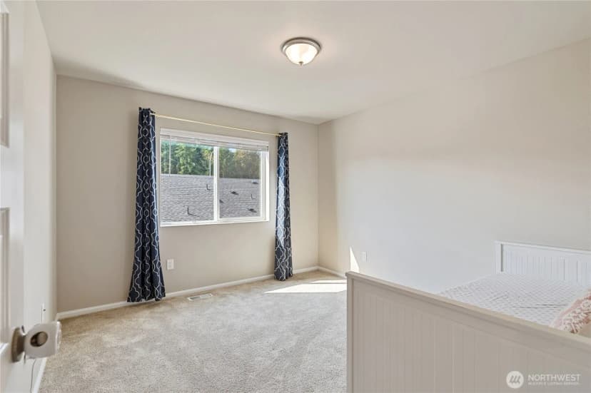 Property photo for 1175 Panoramic Loop, Bremerton photo 24
