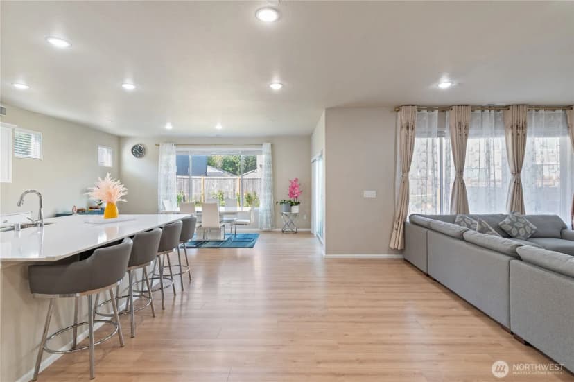 Property photo for 1175 Panoramic Loop, Bremerton photo 11