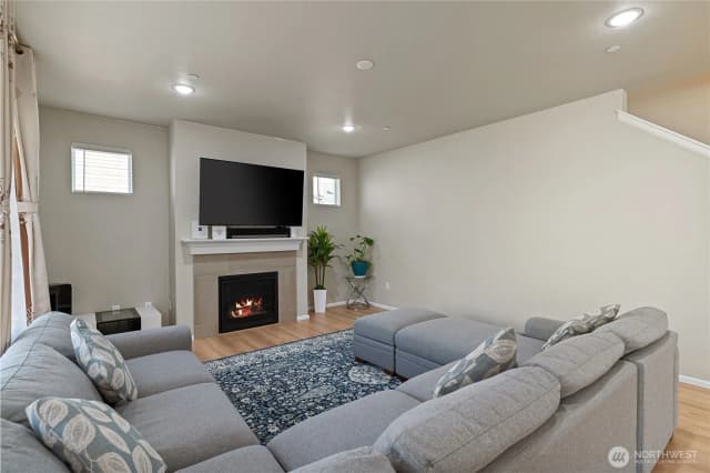 Property photo for 1175 Panoramic Loop, Bremerton photo 4