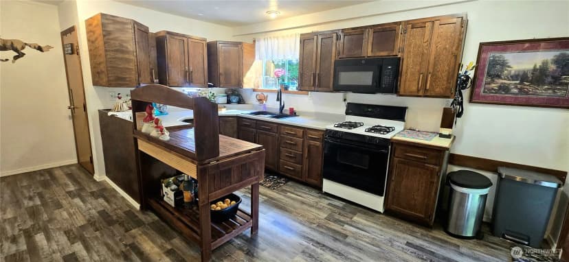 Property photo for 41 Tornow Drive, Elma photo 23