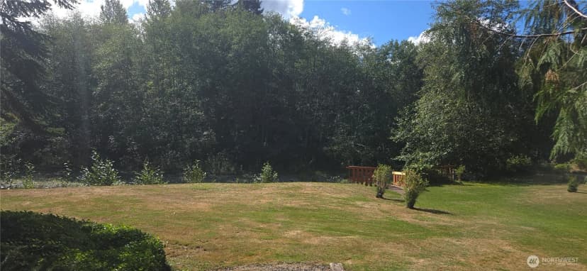 Property photo for 41 Tornow Drive, Elma photo 6