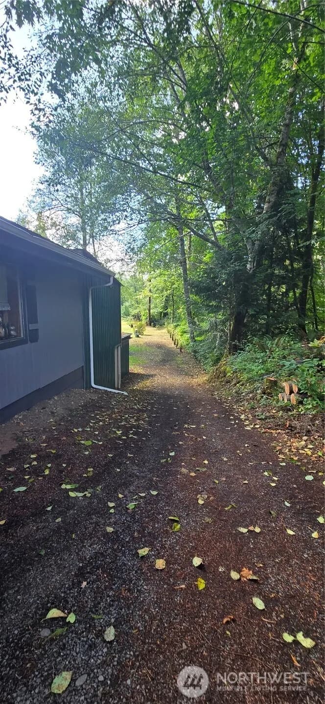 Property photo for 41 Tornow Drive, Elma photo 18