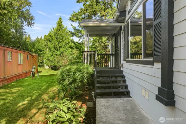 Property photo for 4000 Flynn Street #28, Bellingham photo 2