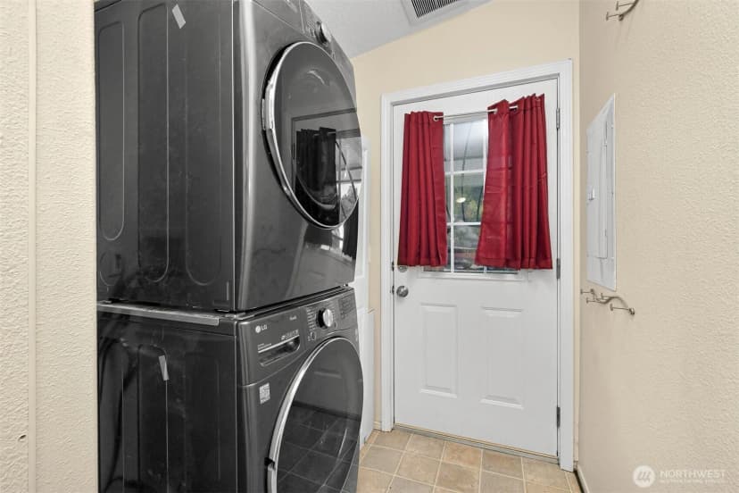 Property photo for 4000 Flynn Street #28, Bellingham photo 28