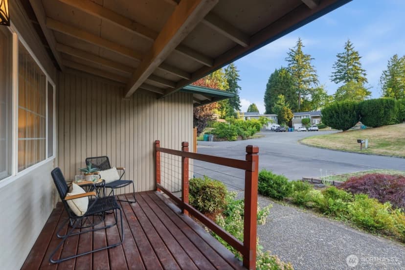 Property photo for 13306 85th Avenue Ne, Kirkland photo 3