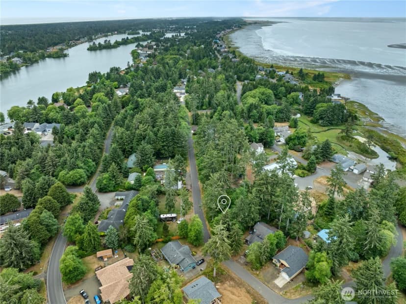Property photo for 784 Evergreen Avenue Se, Ocean Shores photo 5