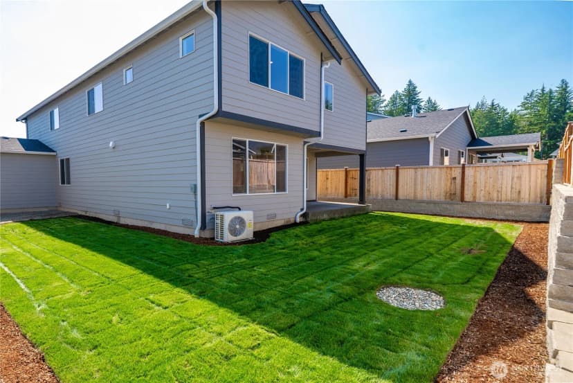 Property photo for 4183 Sw Rustler Street, Port Orchard photo 2