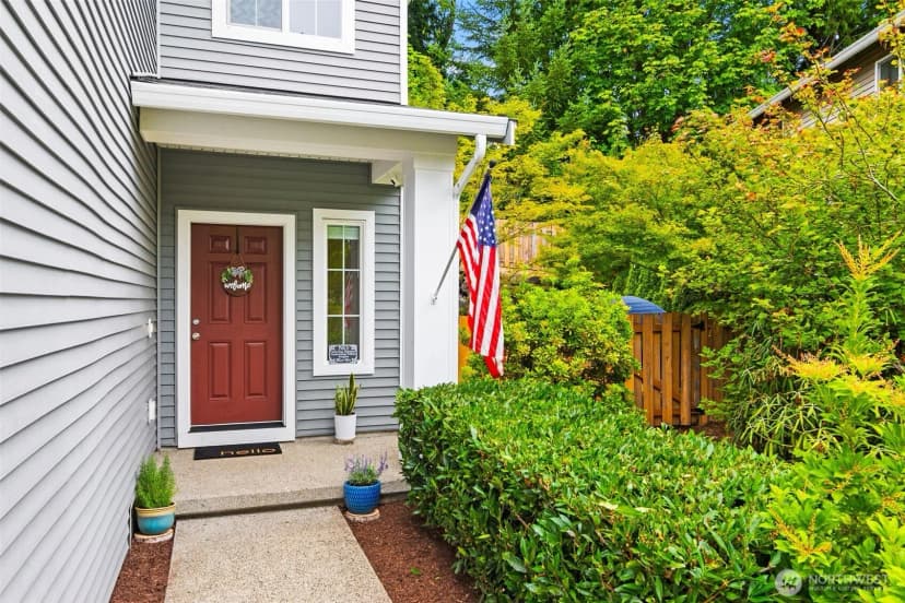 Property photo for 796 Fenway Lane Sw, Olympia photo 3