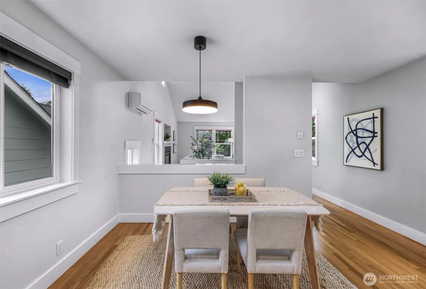 Property photo for 7019 Ravenna Avenue Ne, Seattle photo 14