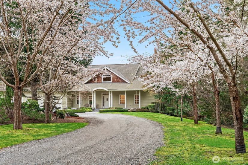 Property photo for 18106 115th Avenue Sw, Vashon