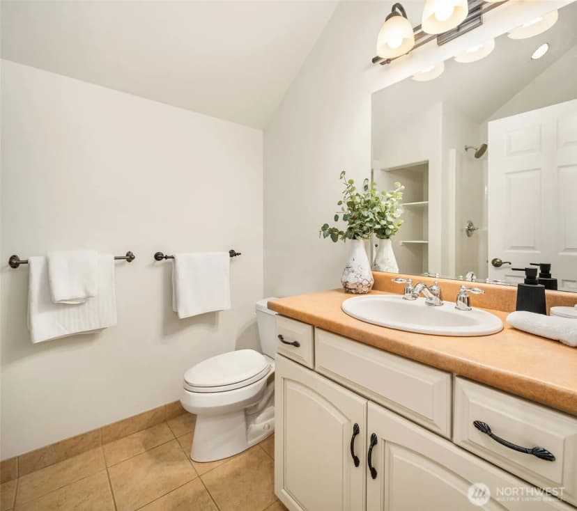 Property photo for 18106 115th Avenue Sw, Vashon photo 24