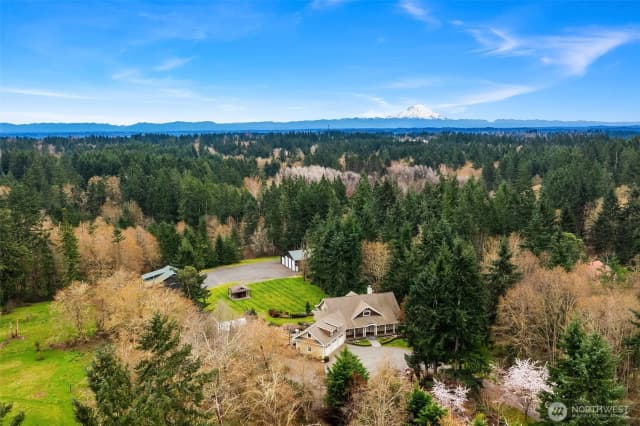 Property photo for 18106 115th Avenue Sw, Vashon photo 4