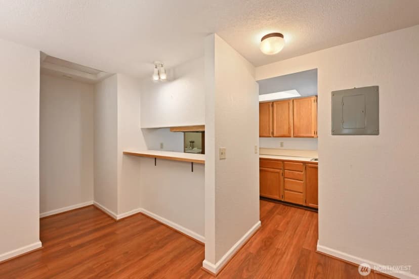 Property photo for 7350 W Lake Sammamish Parkway #3-302, Redmond photo 9