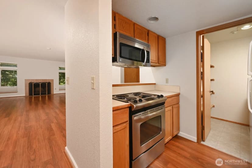 Property photo for 7350 W Lake Sammamish Parkway #3-302, Redmond photo 11
