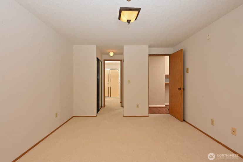 Property photo for 7350 W Lake Sammamish Parkway #3-302, Redmond photo 29