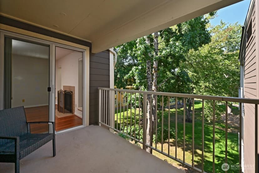 Property photo for 7350 W Lake Sammamish Parkway #3-302, Redmond photo 22