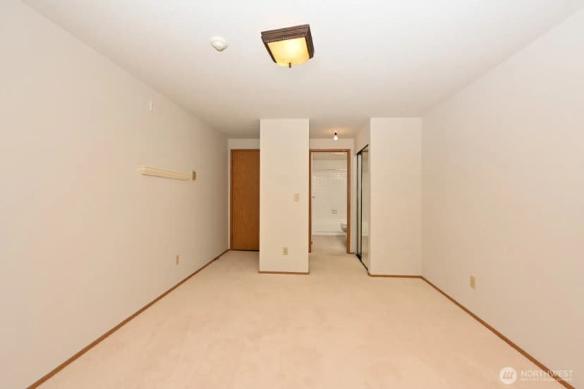 Property photo for 7350 W Lake Sammamish Parkway #3-302, Redmond photo 26