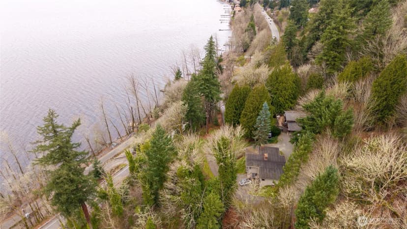 Property photo for 2232 E Lake Sammamish Parkway Ne, Sammamish photo 7