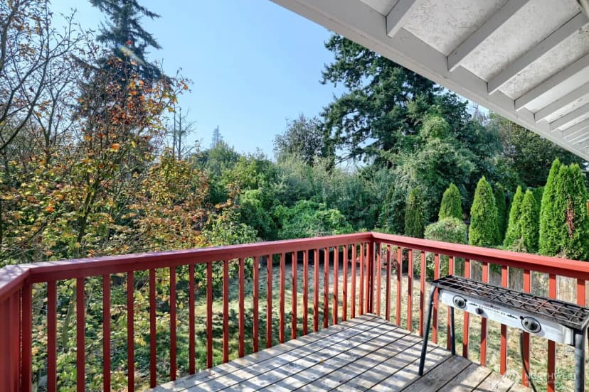 Property photo for 620 90th Street Sw, Everett photo 23