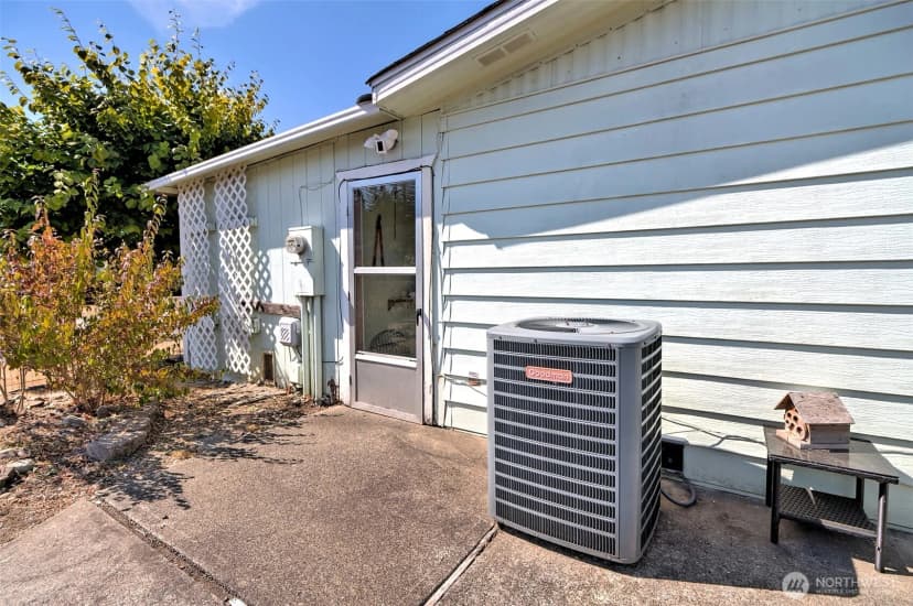 Property photo for 2 Dasher, Shelton photo 25