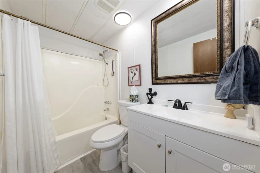 Property photo for 2 Dasher, Shelton photo 20