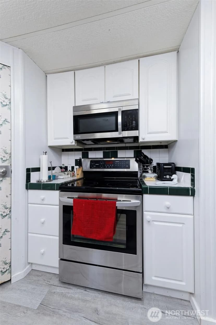 Property photo for 2 Dasher, Shelton photo 6
