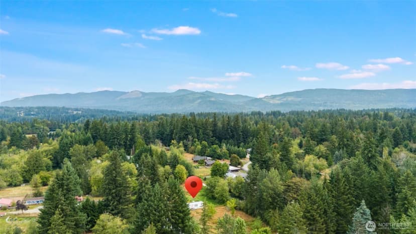 Property photo for 25006 Se 224th Street, Maple Valley photo 8