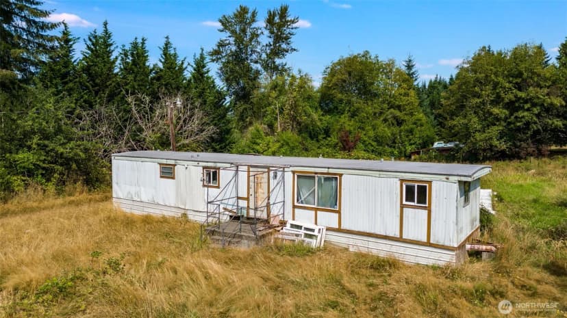 Property photo for 25006 Se 224th Street, Maple Valley photo 11