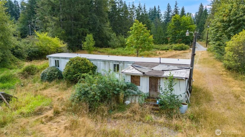 Property photo for 25006 Se 224th Street, Maple Valley photo 14