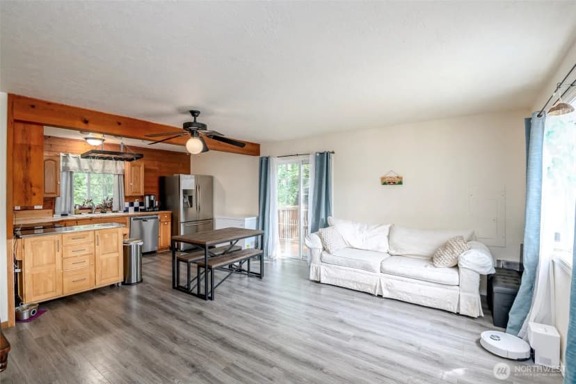 Property photo for 817 Kendall Street, Port Orchard photo 12