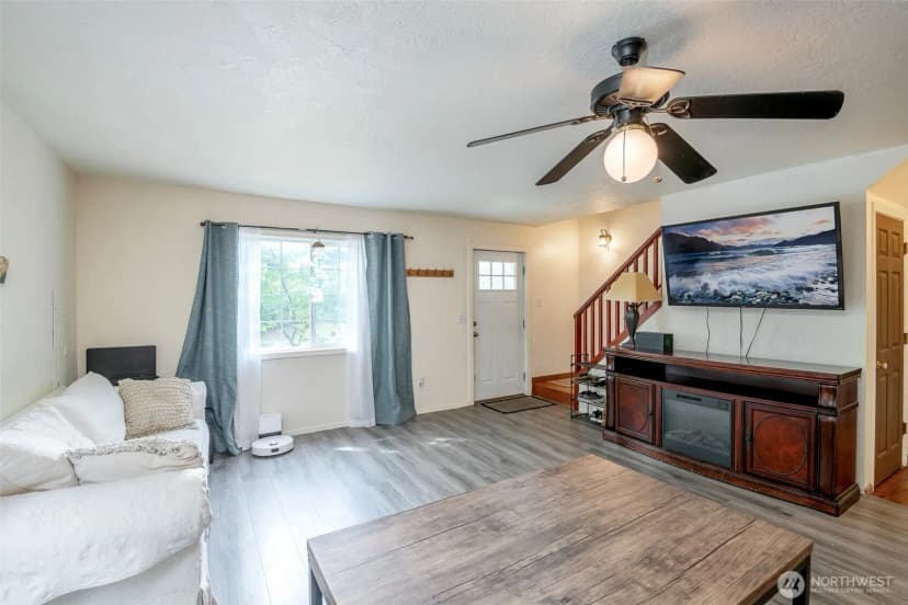 Property photo for 817 Kendall Street, Port Orchard photo 13