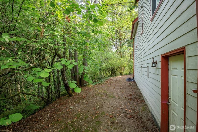 Property photo for 817 Kendall Street, Port Orchard photo 9