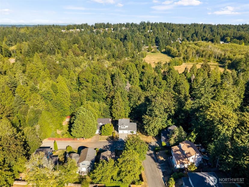 Property photo for 961 Ne Winston Dr, Bremerton photo 34