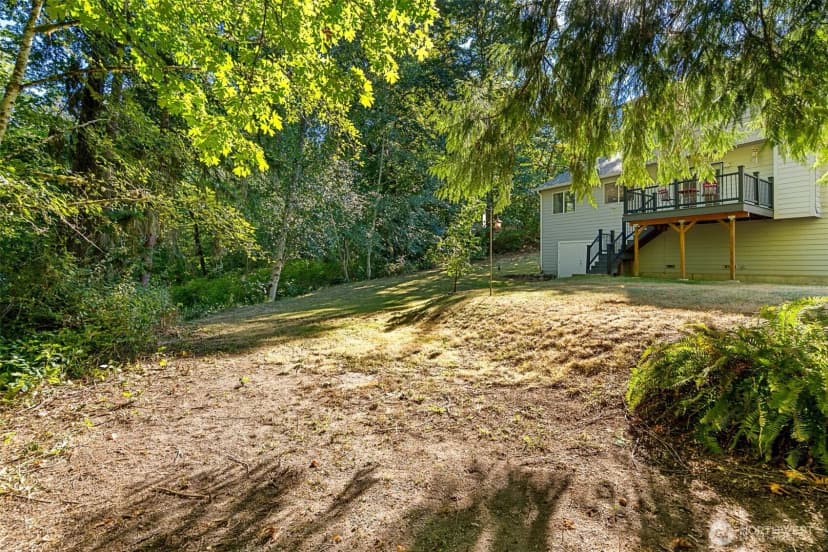 Property photo for 961 Ne Winston Dr, Bremerton photo 28