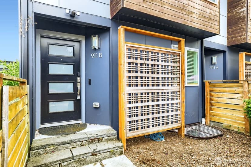 Property photo for 911 N 104th Street #b, Seattle