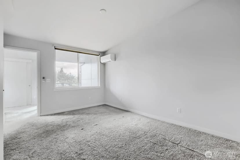 Property photo for 911 N 104th Street #b, Seattle photo 18