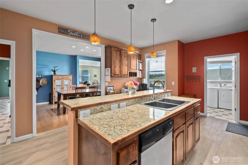Property photo for 2140 Sw Vista Park Drive, Oak Harbor photo 15