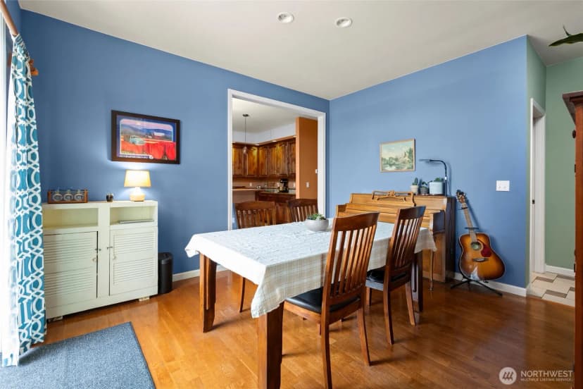 Property photo for 2140 Sw Vista Park Drive, Oak Harbor photo 10