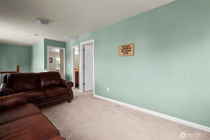 Property photo for 2140 Sw Vista Park Drive, Oak Harbor photo 26