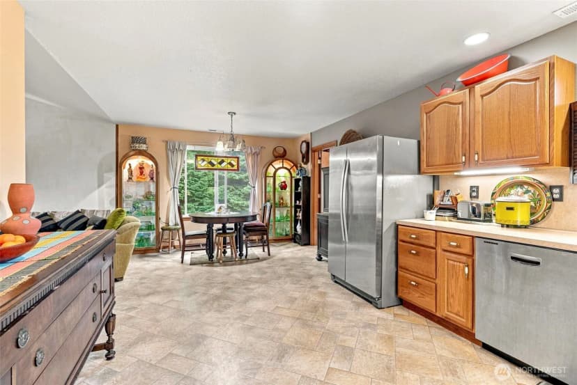 Property photo for 10 Par Drive, Cathlamet photo 16