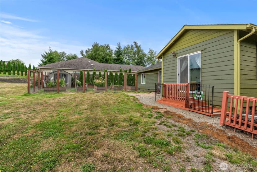 Property photo for 10 Par Drive, Cathlamet photo 29