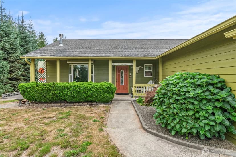 Property photo for 10 Par Drive, Cathlamet photo 34