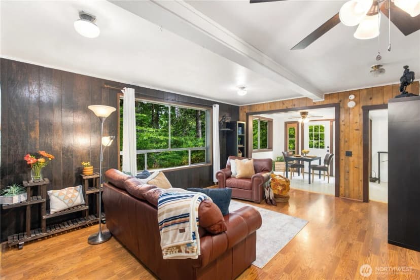 Property photo for 11779 Nw Holly Road, Bremerton photo 11