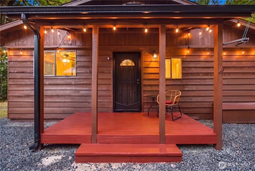 Property photo for 11779 Nw Holly Road, Bremerton photo 2
