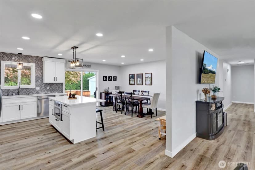 Property photo for 1101 Cascade Way, Lynden photo 10