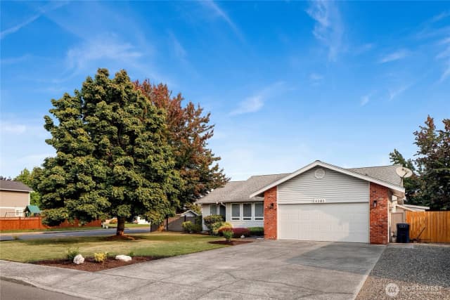Property photo for 1101 Cascade Way, Lynden photo 2