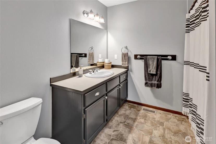 Property photo for 1101 Cascade Way, Lynden photo 27