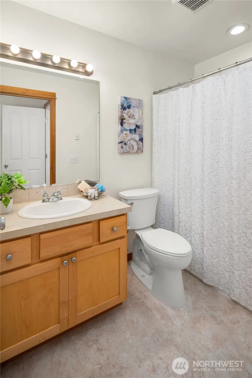 Property photo for 5614 Fauntleroy Way Sw, Seattle photo 12